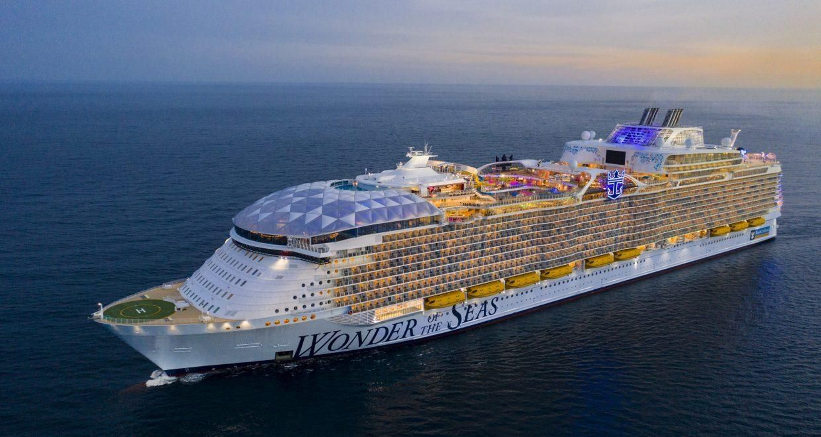 El ‘Wonder of the Seas’ el buque de crucero más grande del mundo que llegará el sábado al puerto de Málaga.