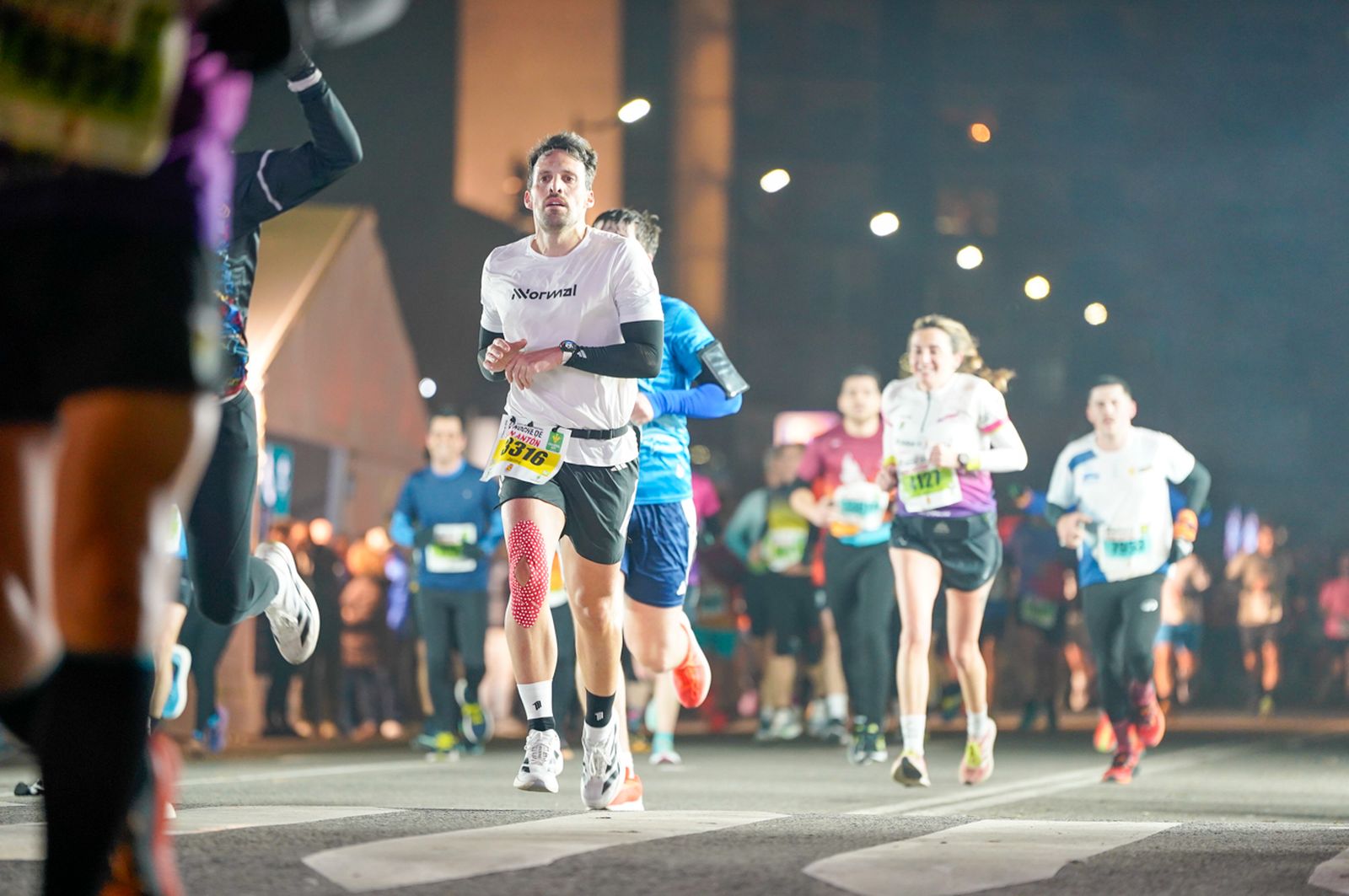 En imágenes: búscate en tu llegada a meta de la Carrera de San Antón 2026 (9)