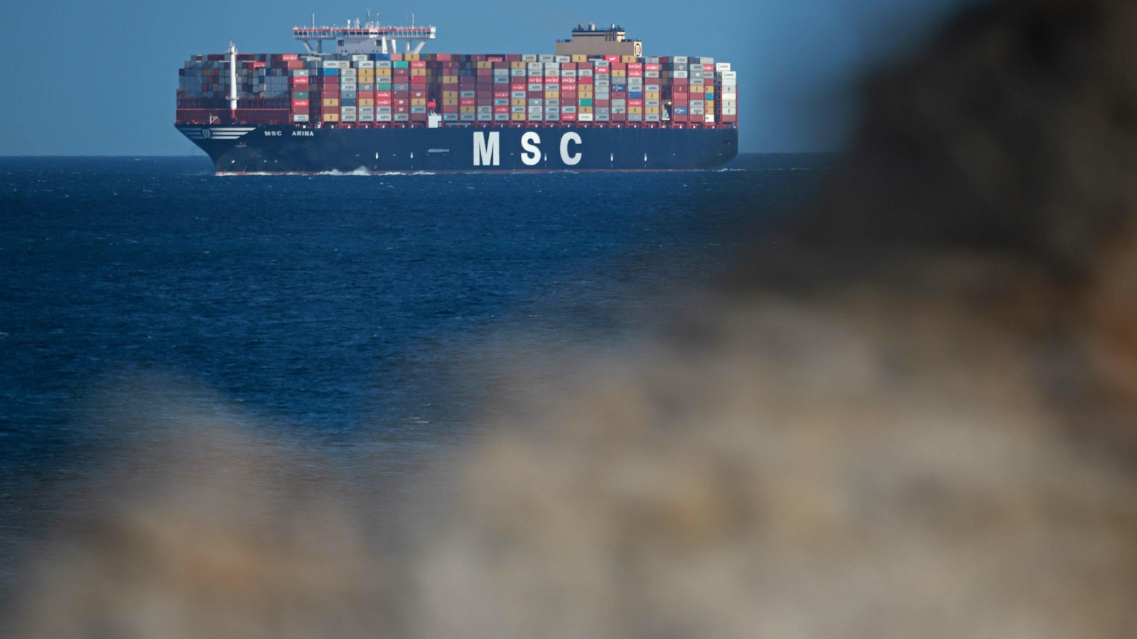 Las mejores fotos de la llegada del MSC Arina al puerto de Algeciras