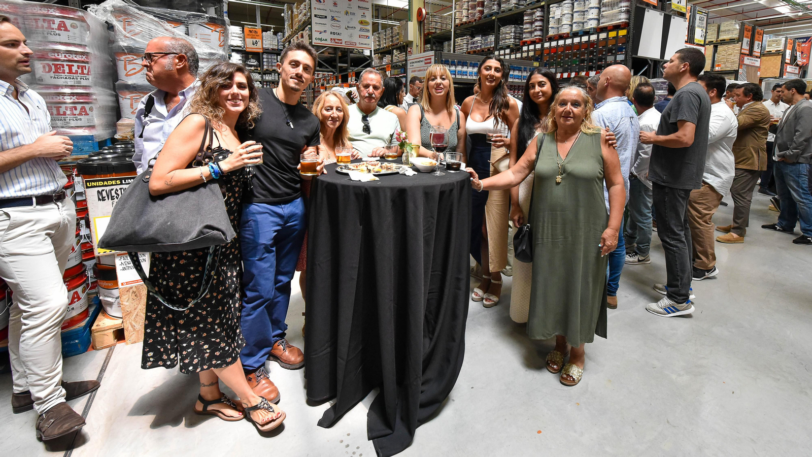 Las fotos de la inauguración de Obramat en Palmones