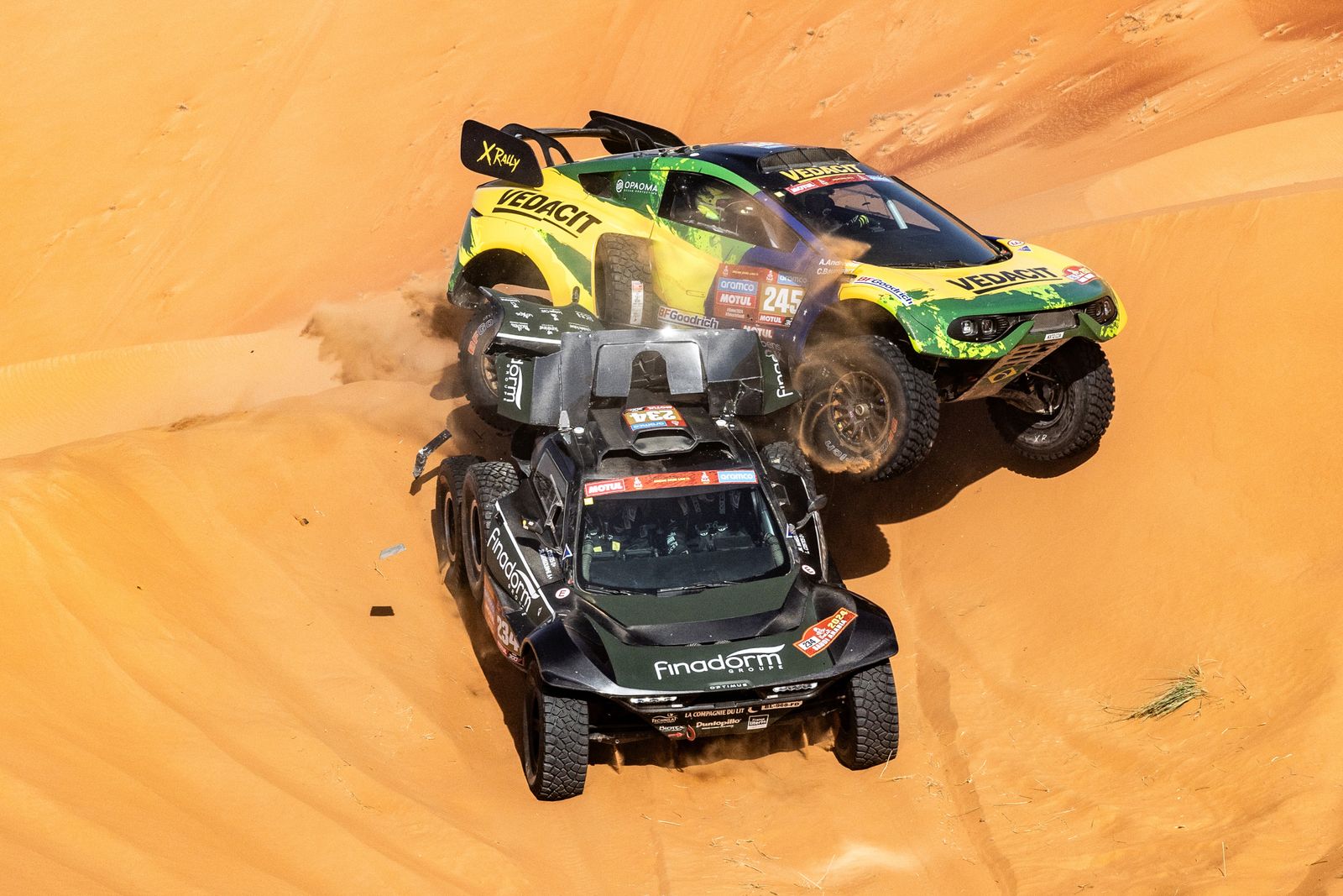 Las mejores fotos del Dakar por las dunas