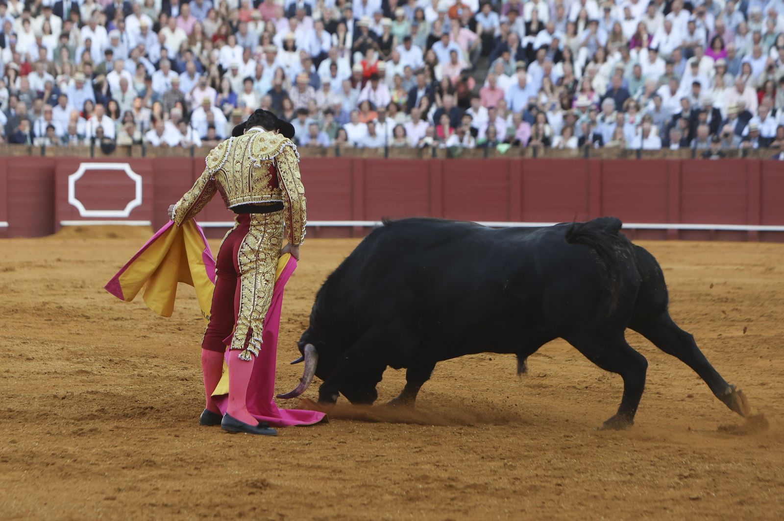 Corrida de toros de Morante de la Puebla, José María Manzanares y Pablo Aguado