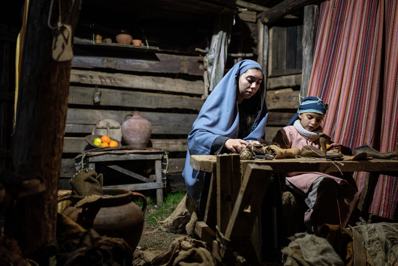 Imágenes: Una visita al Belén viviente de Puerto Moral