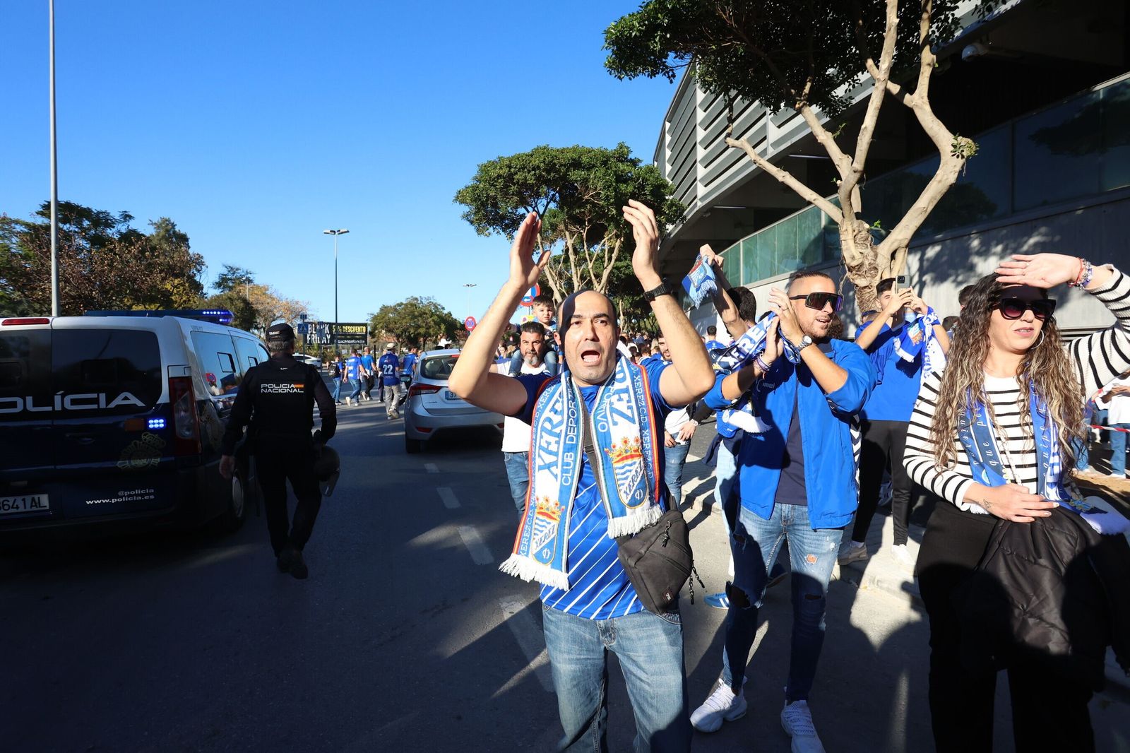 Así ha sido el recibimiento al Xerez CD en los aledaños de Chapín para el derbi