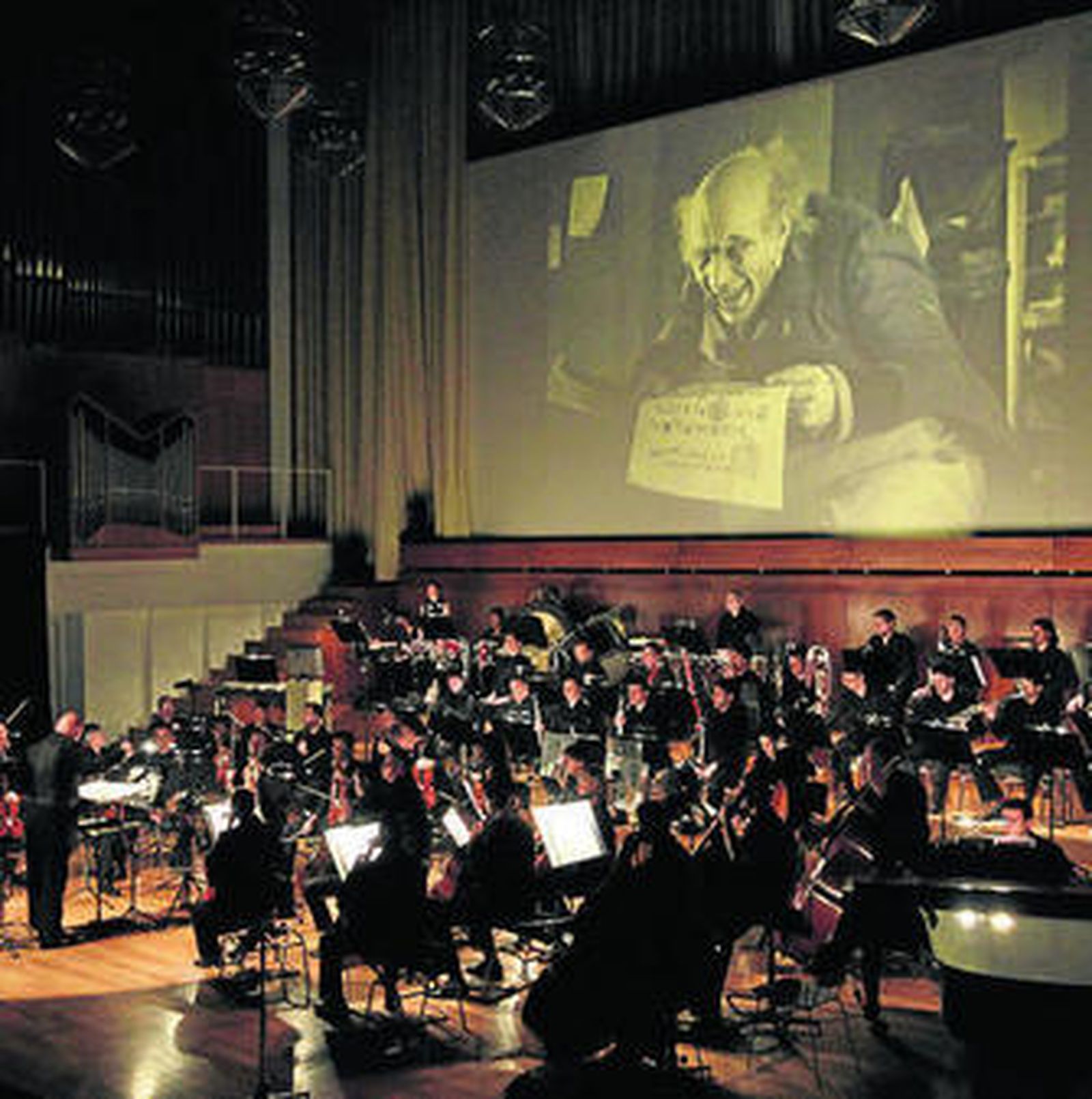 El 'Nosferatu' de Murnau regresa con la música de la OCG