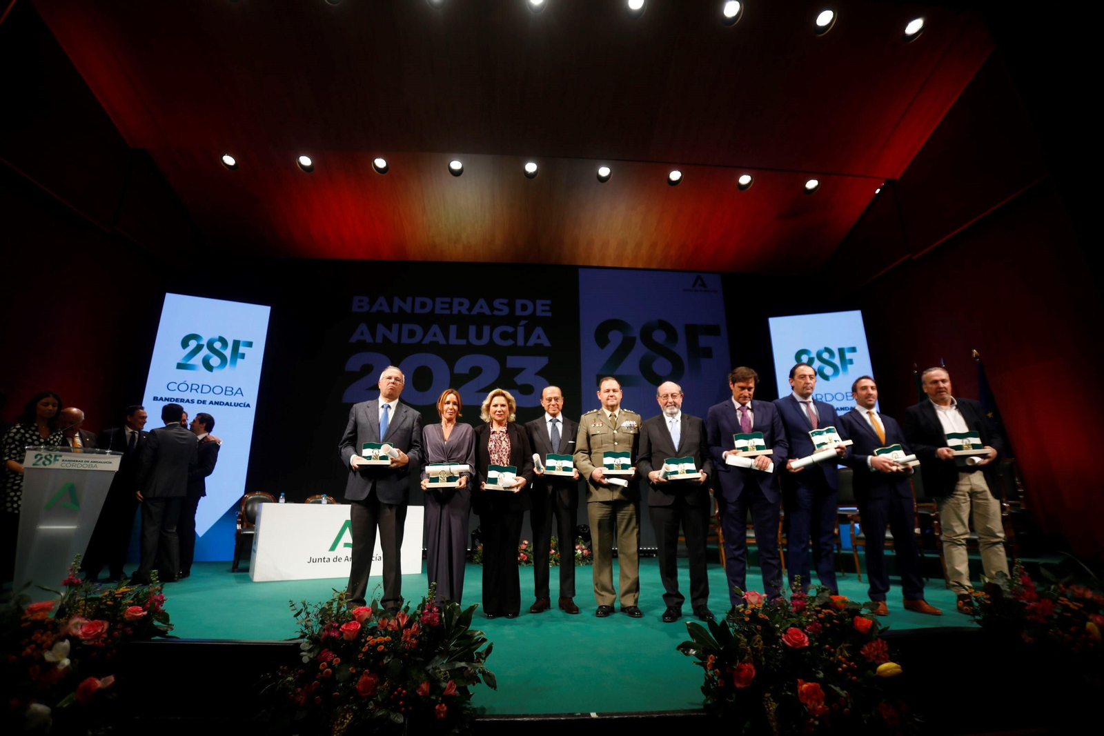 La entrega de las Banderas de Andalucía en Córdoba por el 28F, en imágenes