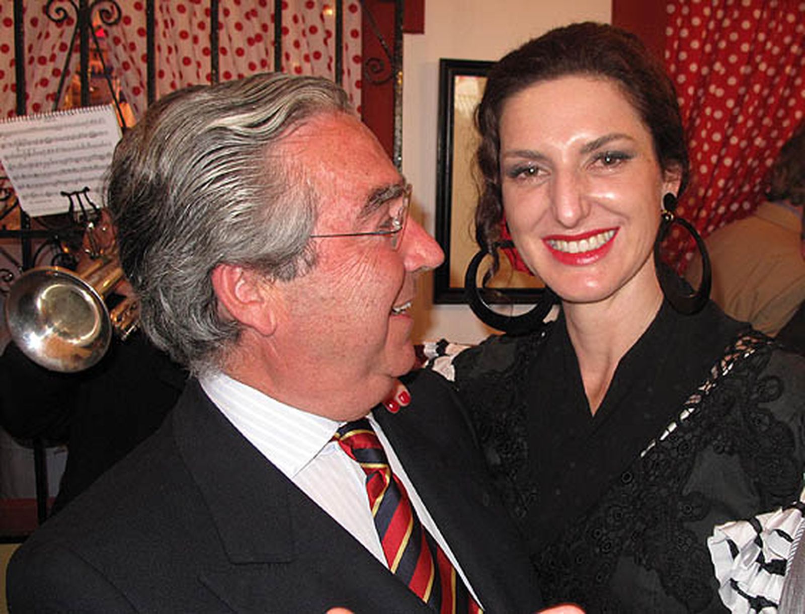 Enrique Moreno de la Cova, presidente del Aeroclub de Andalucía, con su esposa Cristina Ybarra.

Foto: Victoria Ramírez