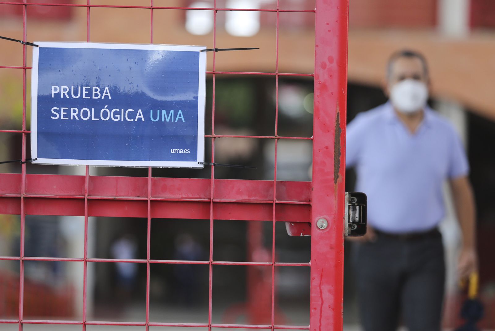 Cartel de la prueba en el Polideportivo Universitario de la UMA.