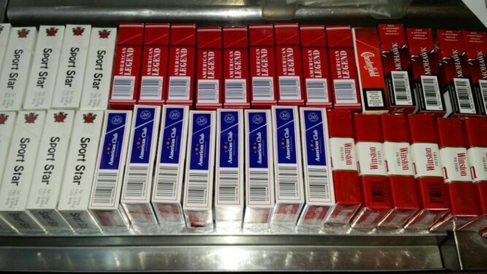 Cajetillas de tabaco incautadas en una operación real