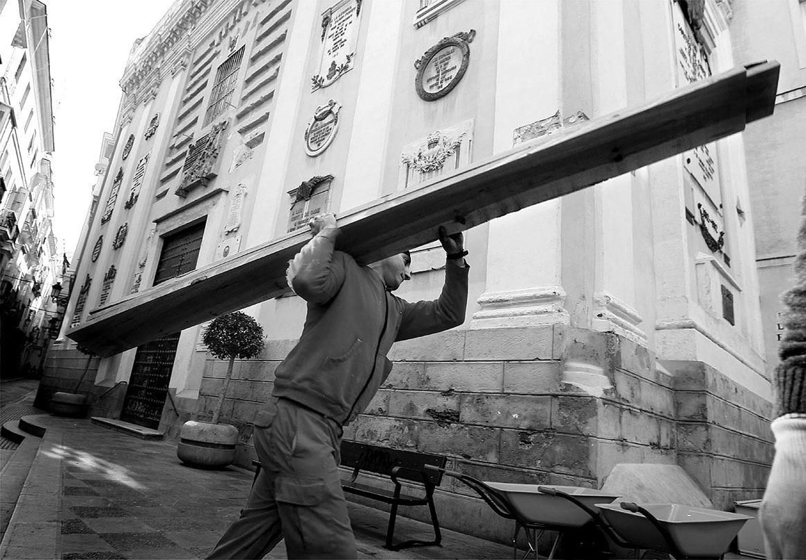Imágenes de cómo se salvo el Oratorio de San Felipe Neri de la ruina