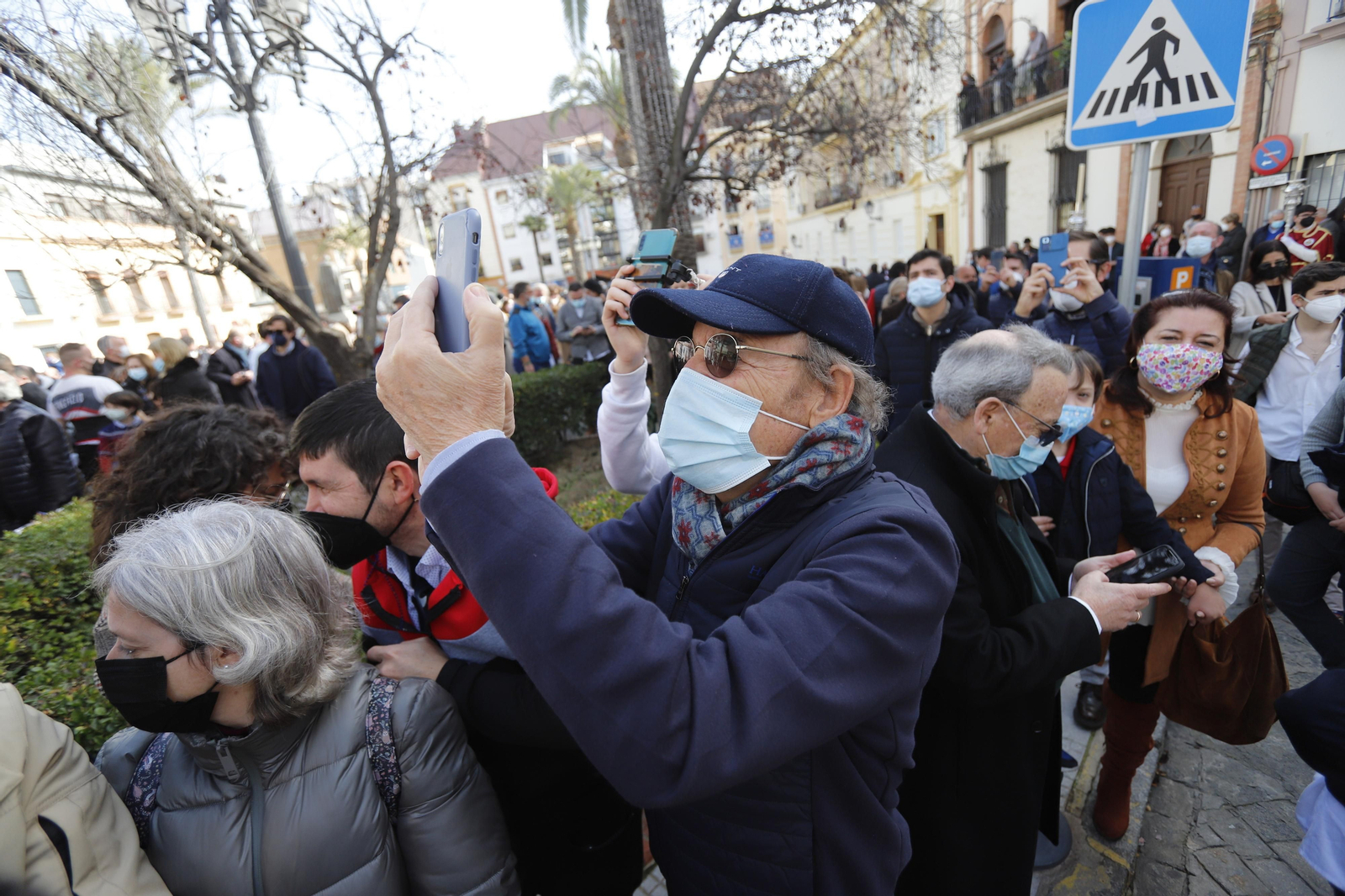 Imágenes del ambiente en la procesión de San Sebastián en Huelva