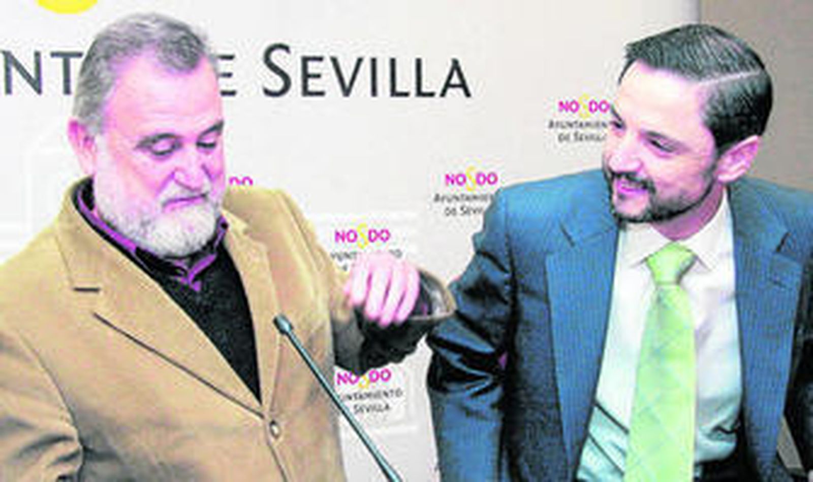 El ex portavoz municipal de IU Antonio Rodrigo Torrijos y el ex gerente de Mercasevilla Fernando Mellet, dos de los acusados por la venta de los suelos.