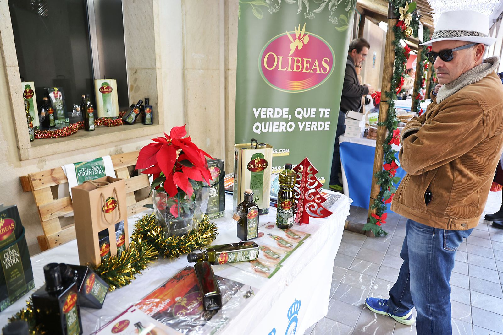 Imágenes de la XIV Muestra de Aceites, Quesos y Conservas en Aceite de la provincia de Huelva
