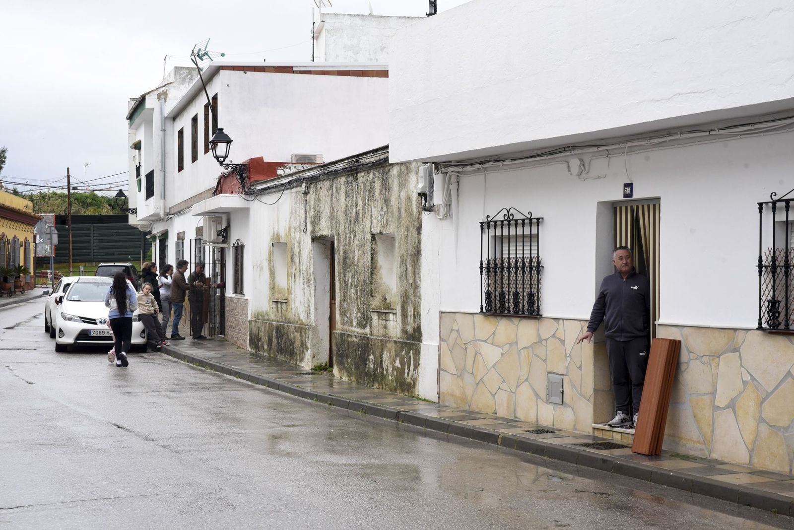 Las fotografías de los desalojos en San Roque por la borrasca Leonardo