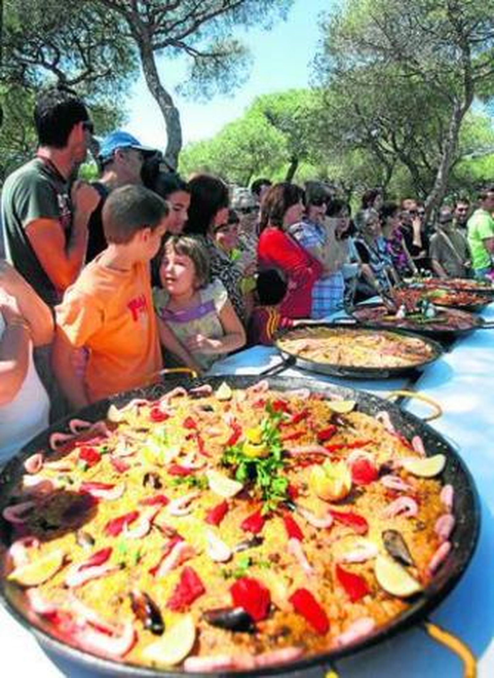 Preparando paella con pa-ciencia