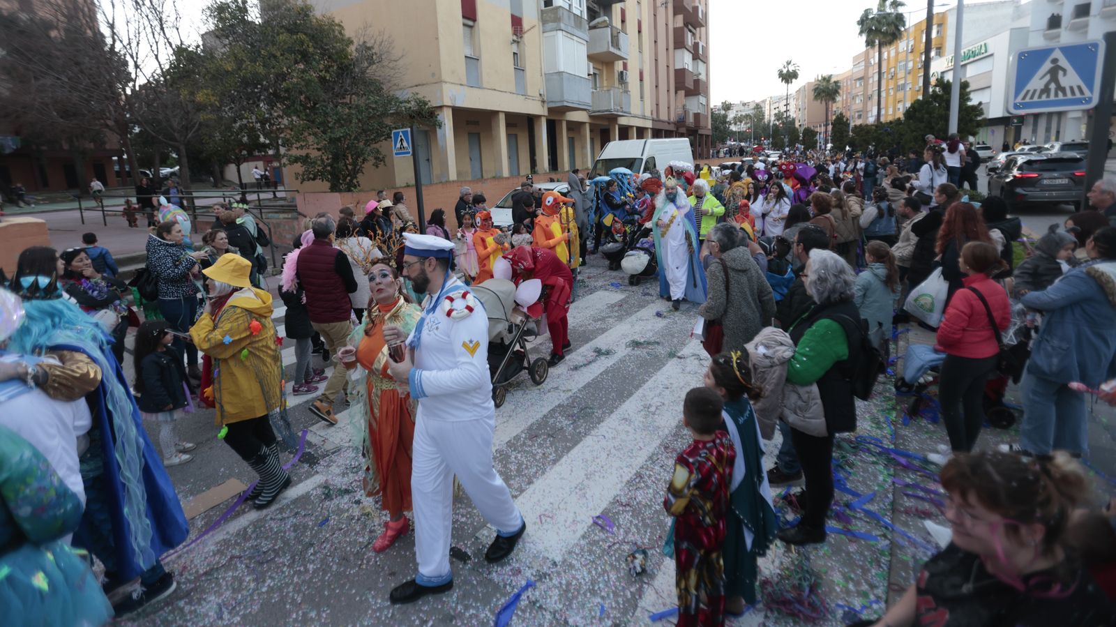 Búscate en las fotos de la cabalgata del Carnaval de Algeciras