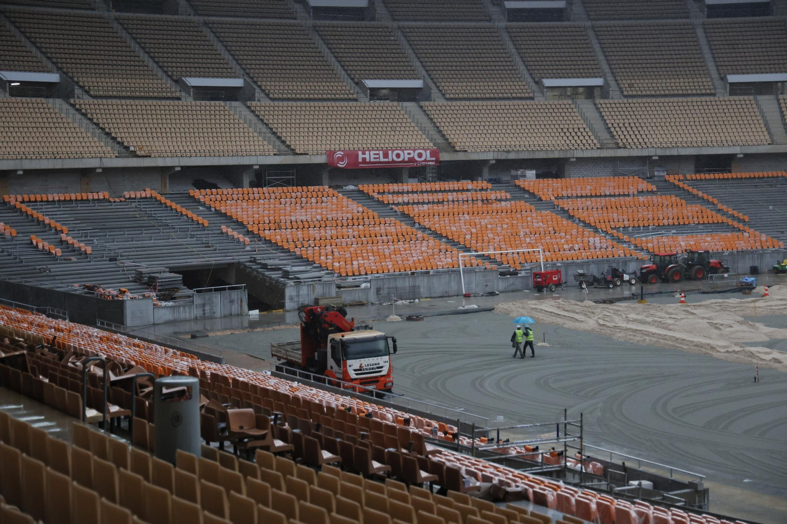 Las imágenes del estado de las obras en el Estadio de la Cartuja a falta de tres semanas para la final