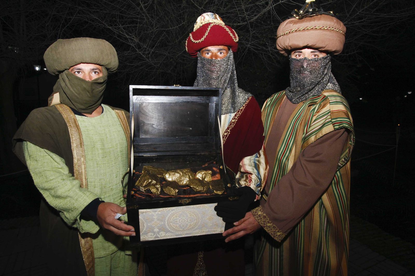 Las imágenes de los Reyes Magos recogiendo el oro en las Minas de Tharsis