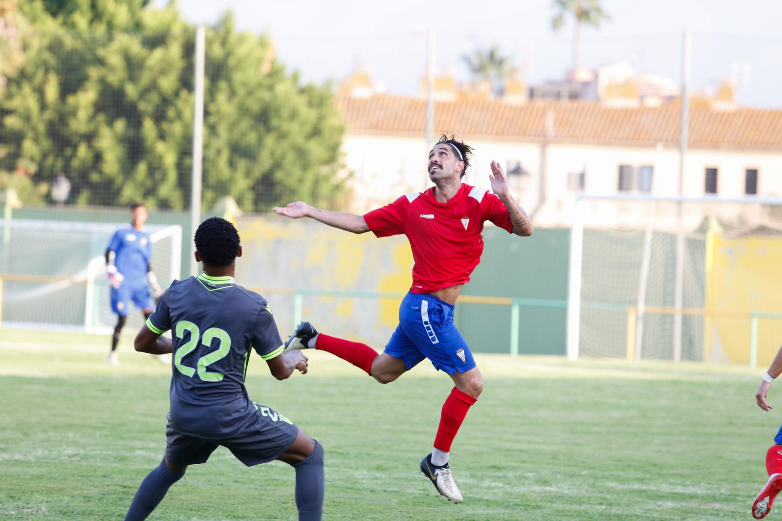Las fotos del triangular en el estadio Carlos Piña de Los Barrios con el Algeciras CF y el Ceuta B