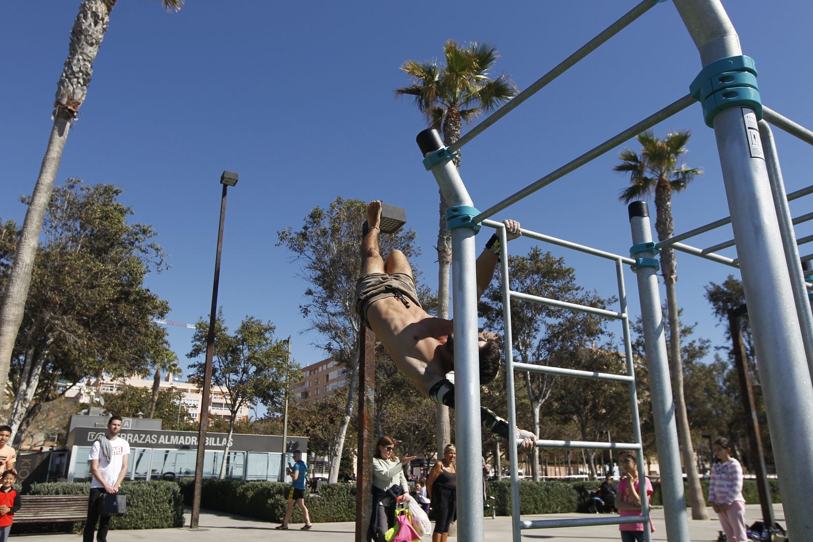 Fotogalería Pista de Calistenia. Parque de los Periodistas. Almería