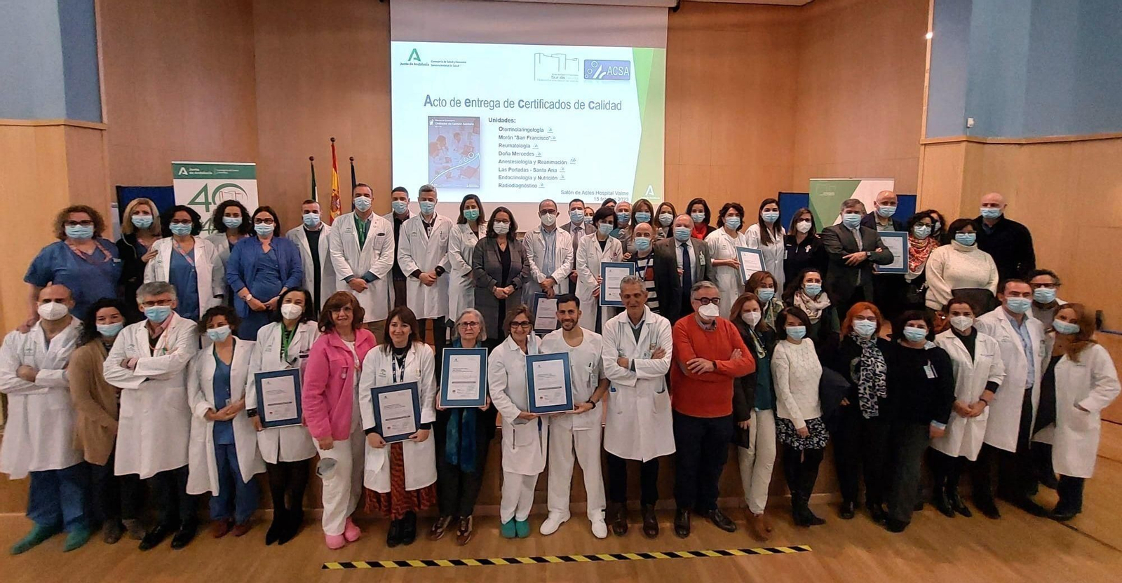 Un momento del acto de certificación de calidad en el Hospital de Valme.