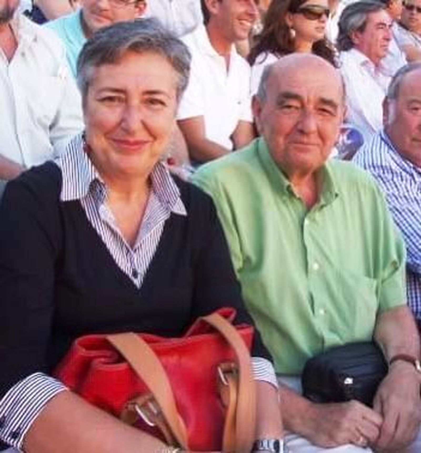 Justo con su esposa Mariém