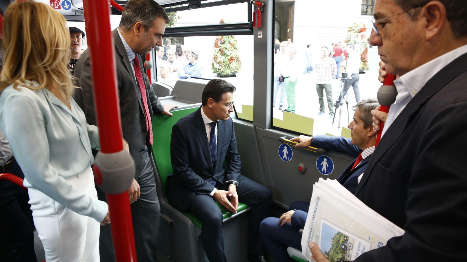 Nuevos autobuses híbridos