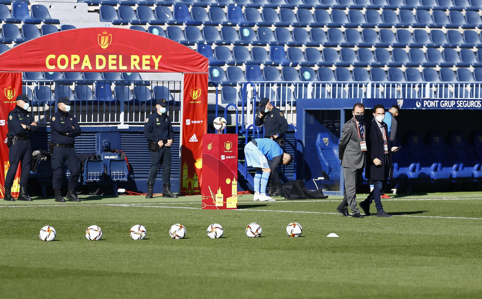 El Málaga CF-Granada, en fotos