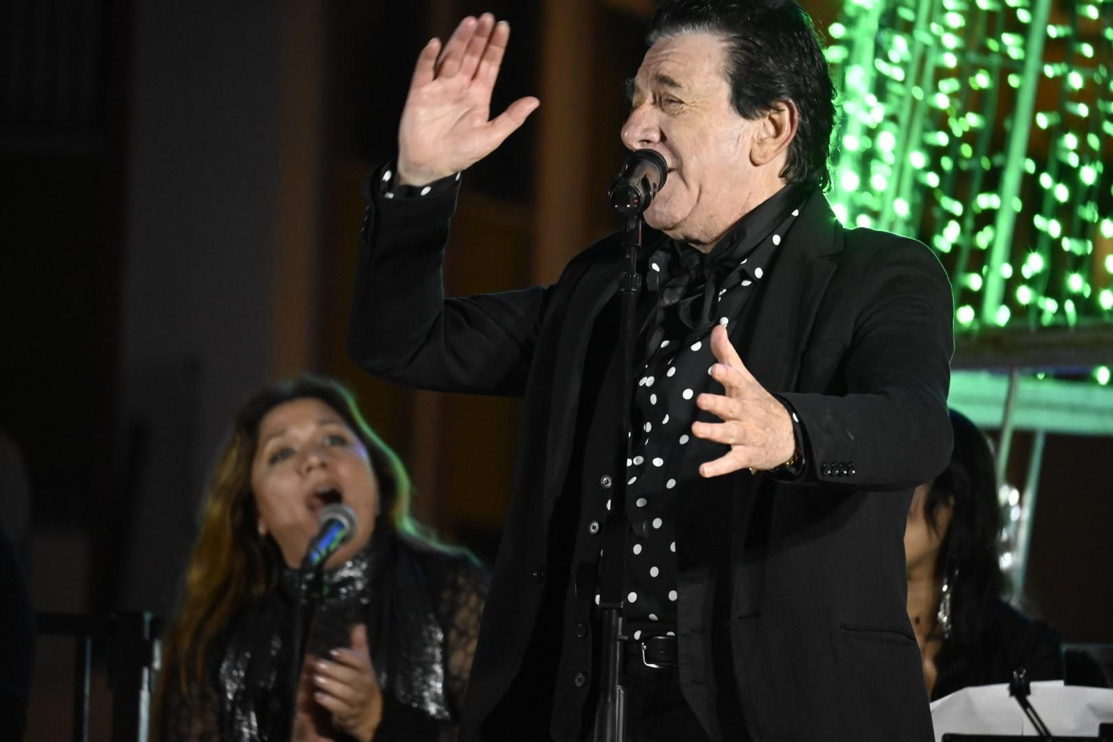 Imágenes de la III Ruta de la Zambomba con Vicente Redondo "El Pecas" en Huelva