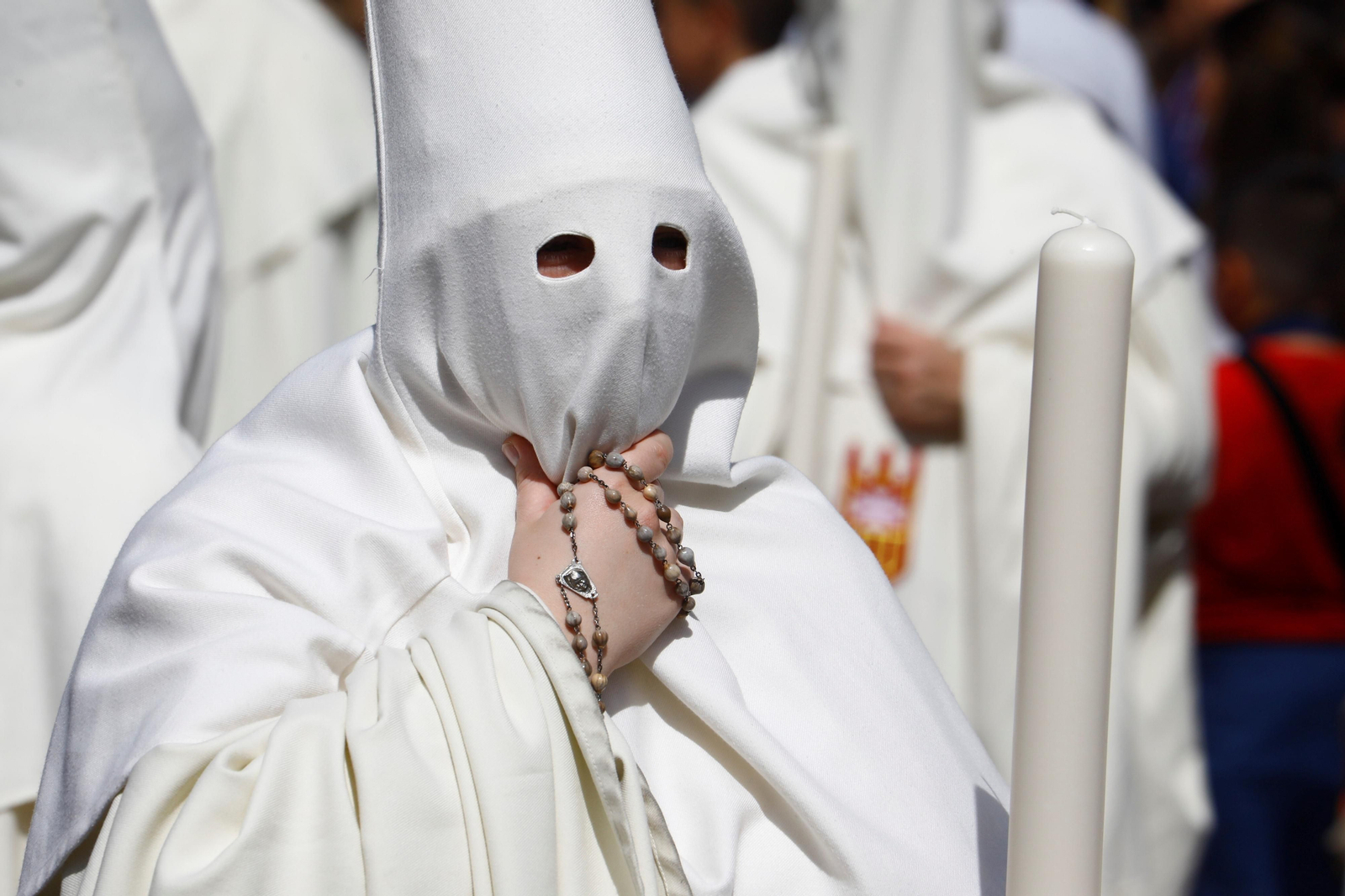 Lunes Santo en Córdoba: la procesión de la Merced, en imágenes