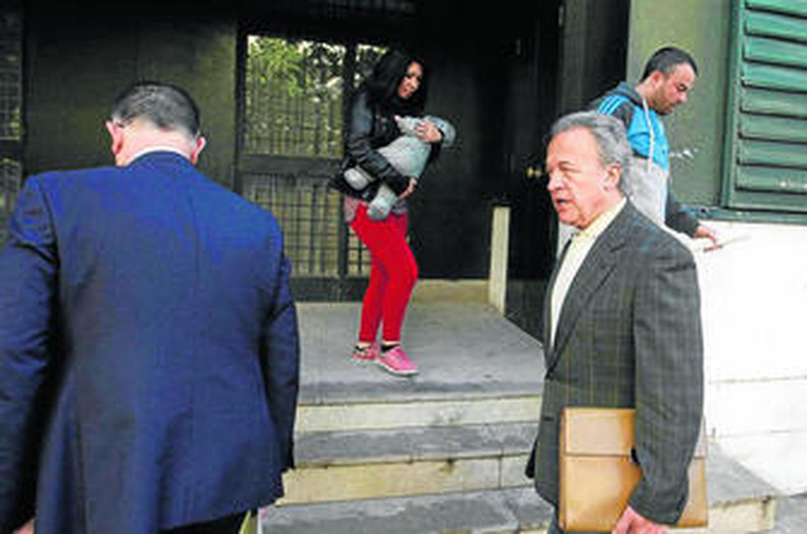 Pacheco, junto a su abogado, Manuel Hortas, el pasado lunes ante los Juzgados de García-Figueras.