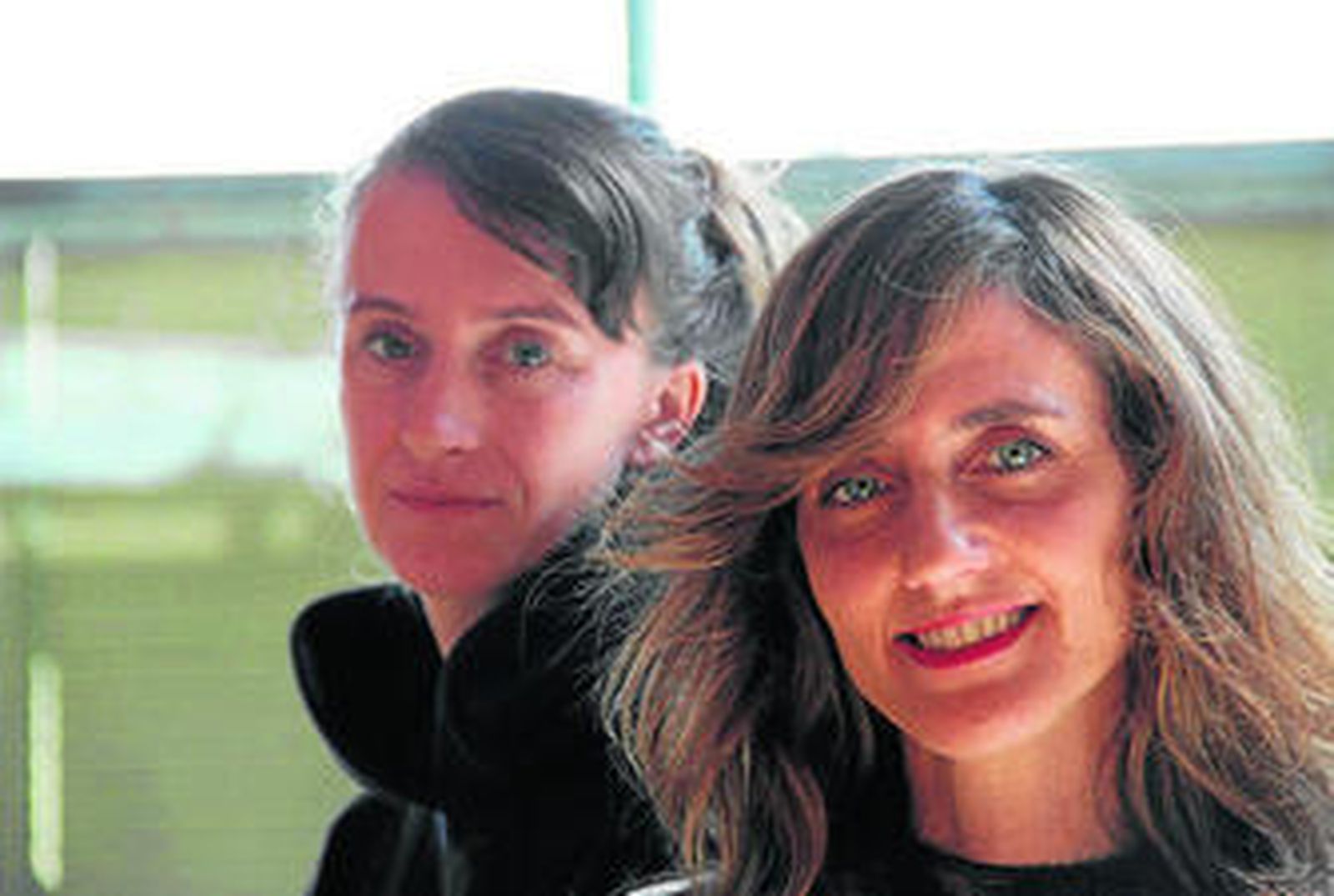 Emmanuelle Santos y María Cabeza de Vaca se alían por segunda vez tras su experiencia previa, 'Bad News'.