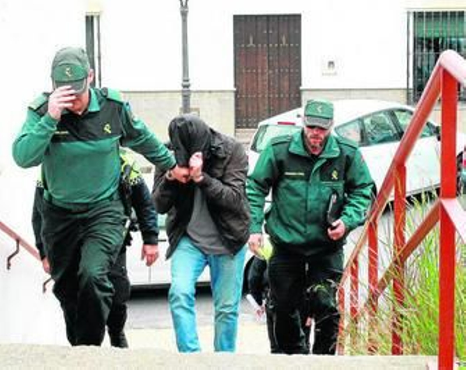 Ramallo, subiendo la escalinata de los Juzgados de Aracena el pasado 3 de mayo.