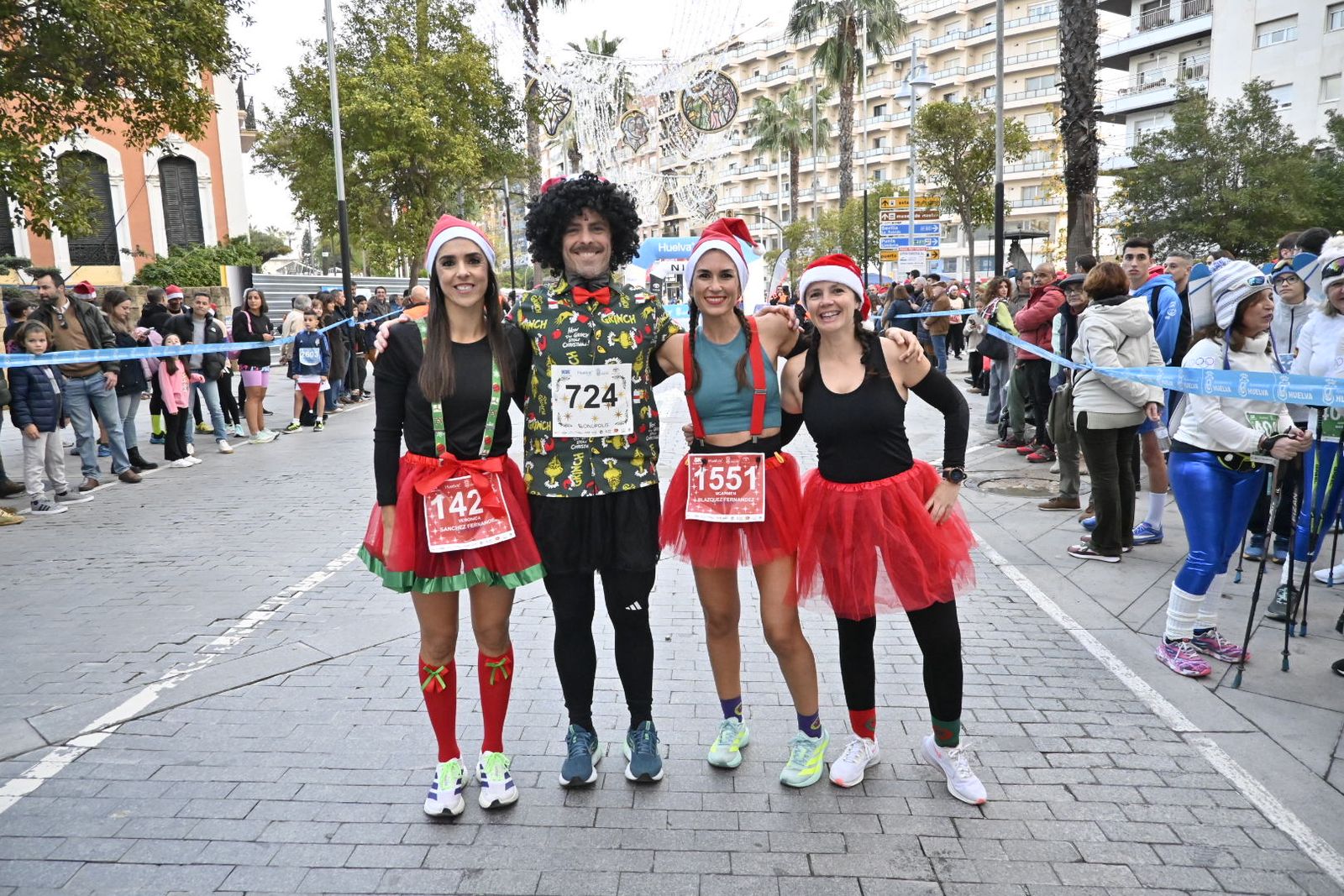 Búscate en las mejores fotografías de la San Silvestre de Huelva 2025