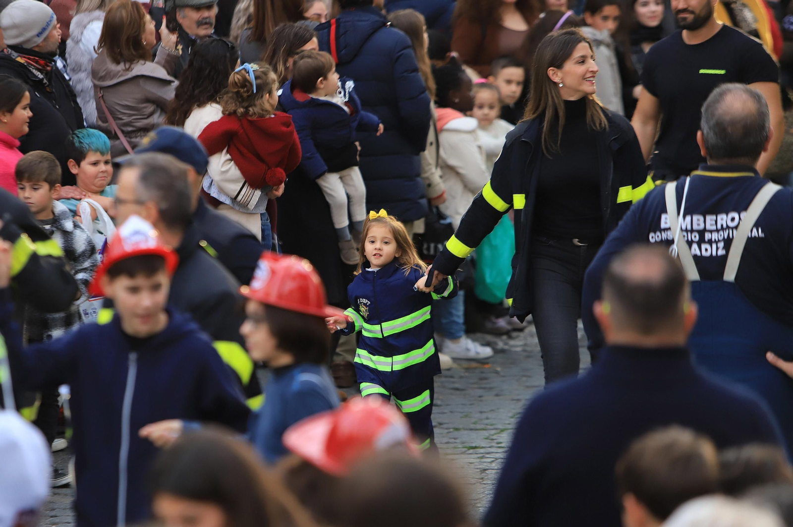 Imágenes de la Cabalgata de los Reyes Magos de Jerez 2025