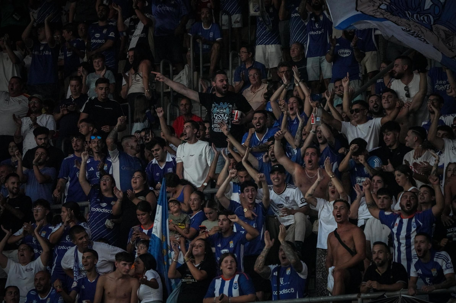 Búscate en el del partido del Xerez CD - UCAM