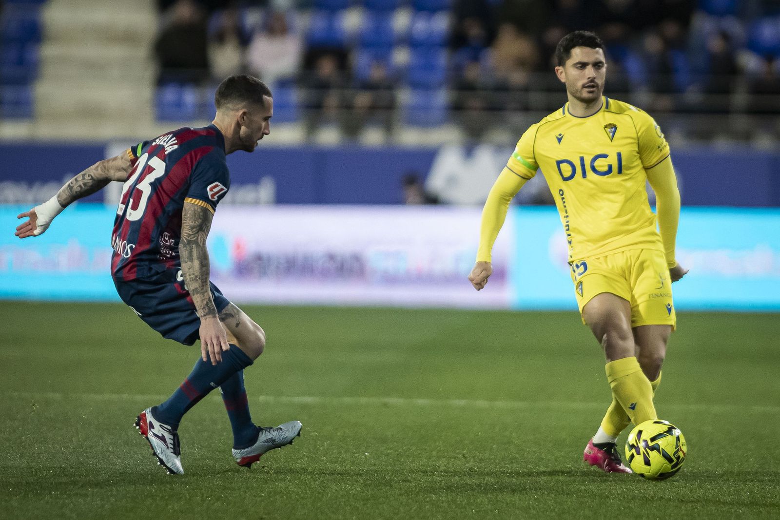 Ortuño en un lance del partido.