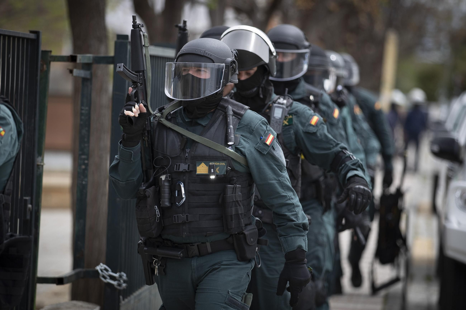 Fotos: un día de lucha contra la marihuana en Granada con la Guardia Civil de Pinos Puente