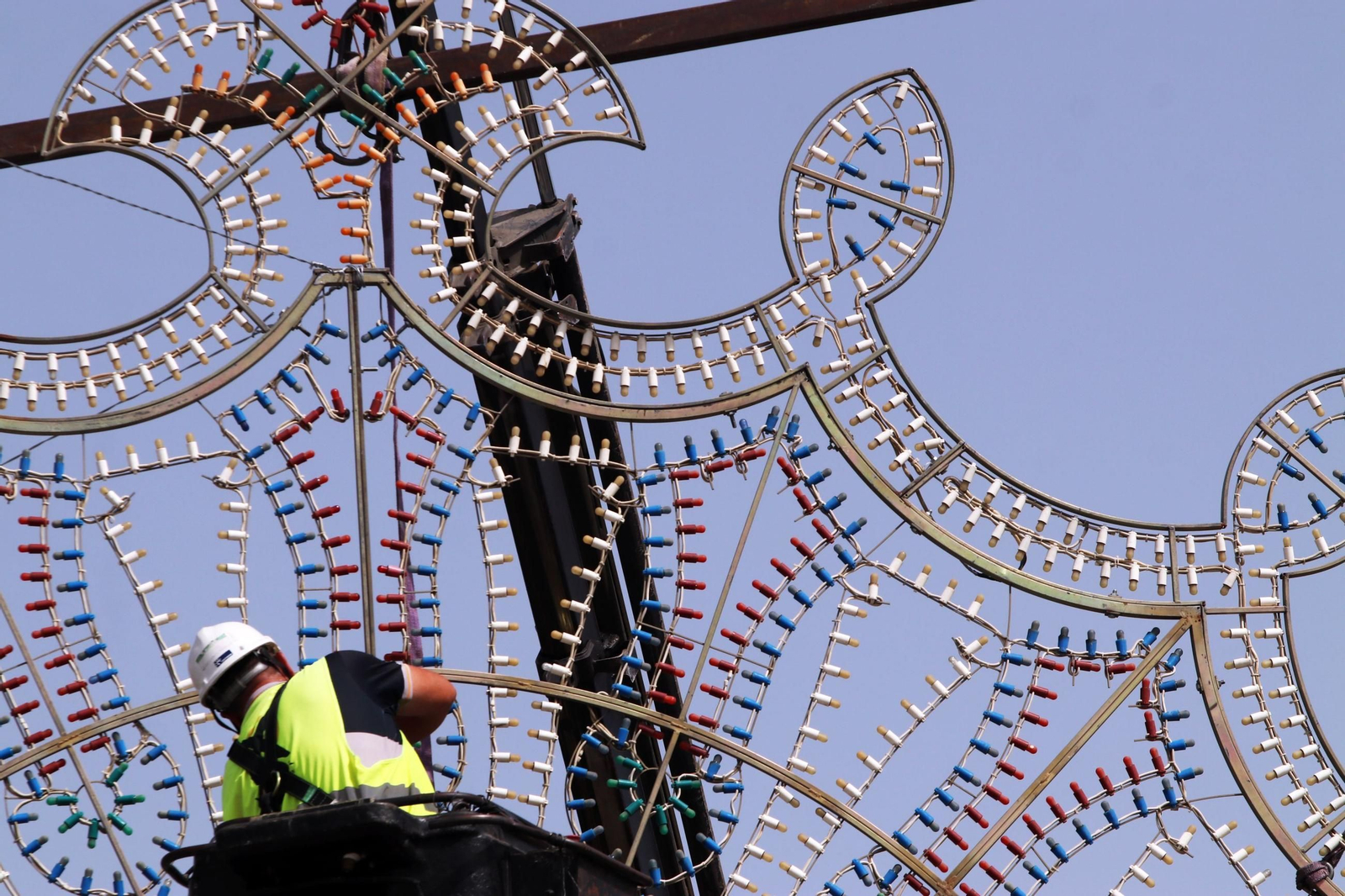 El Cortijo de Torres se engalana para la Feria de Málaga 2025, en imágenes