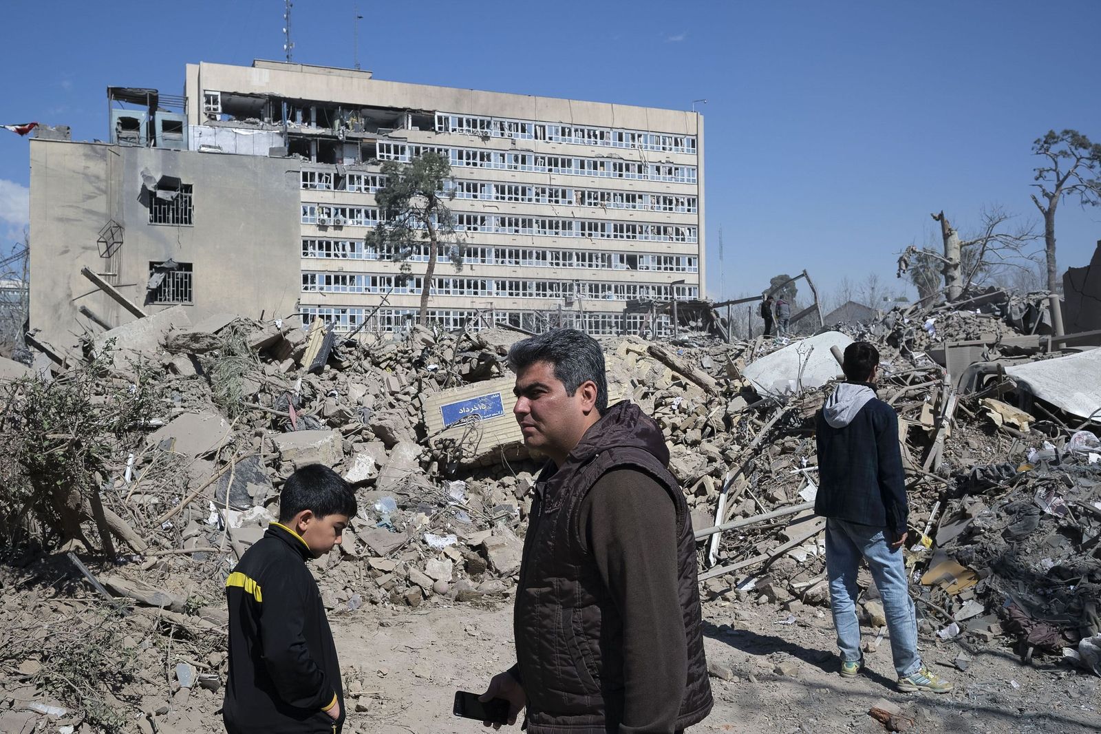 Las fotos de los bombardeos en Irán y Líbano