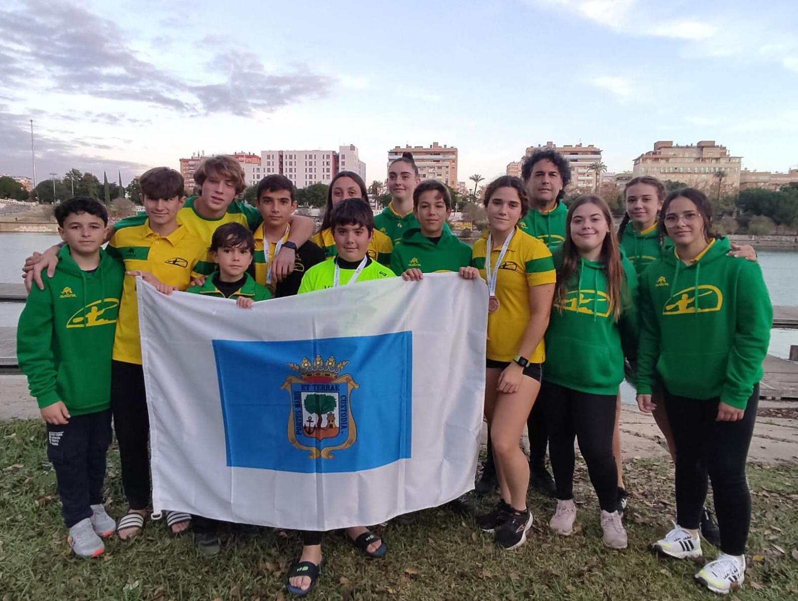 La expedición del Tartessos Huelva regresó con un botín de cinco medallas. La expedición del Tartessos Huelva regresó con un botín de cinco medallas.