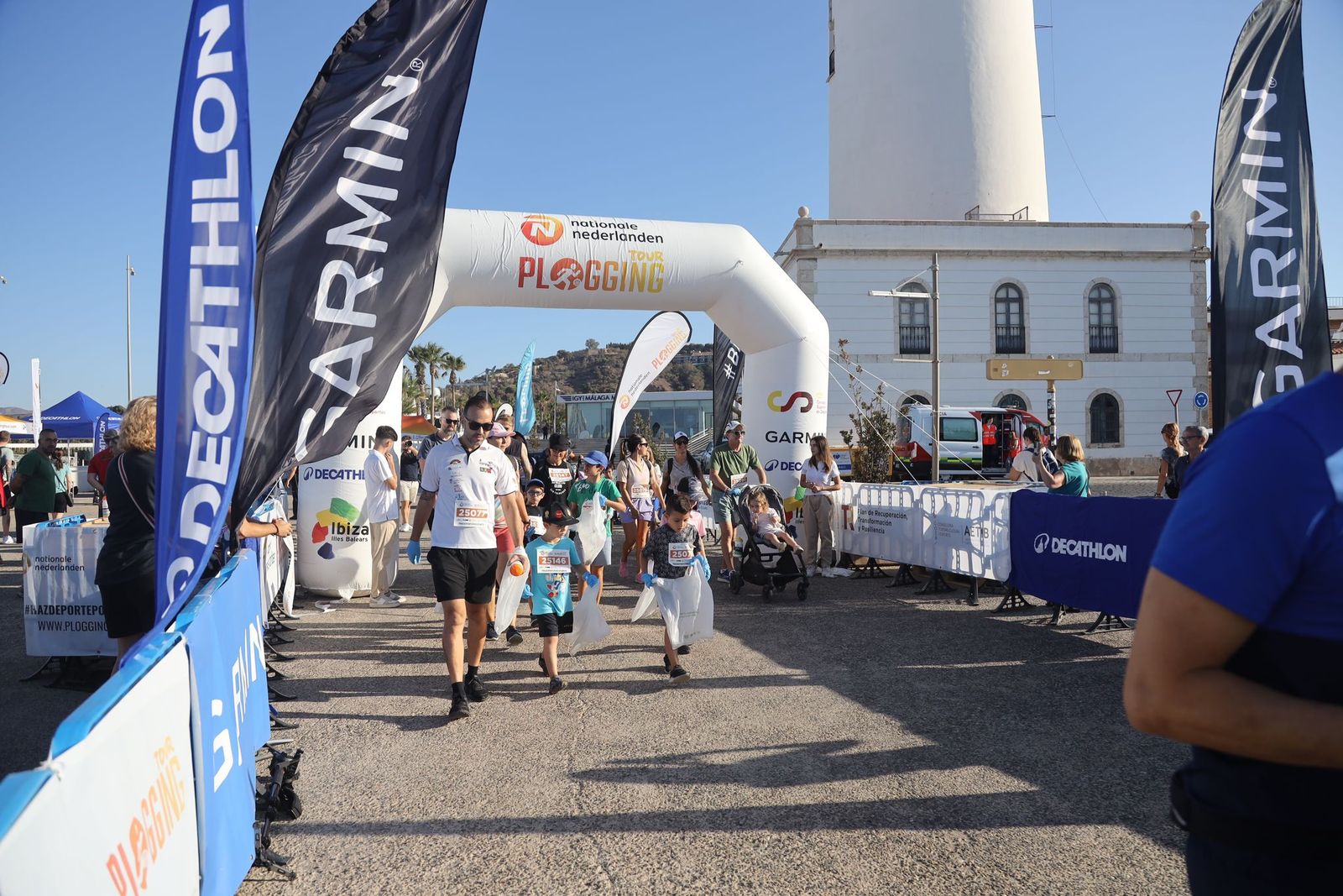 El Nationale-Nederlanden Plogging Tour de Málaga, en fotos