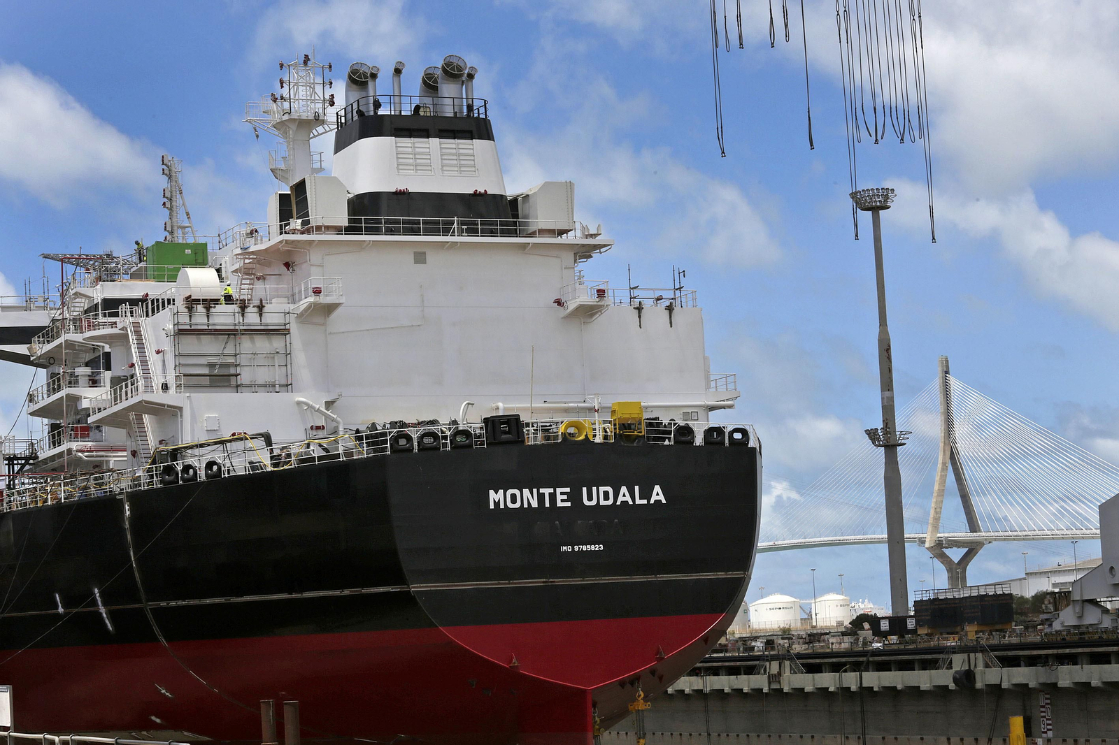 Imágenes de la construcción de los petroleros  tipo 'Suezmax' en Puerto Real