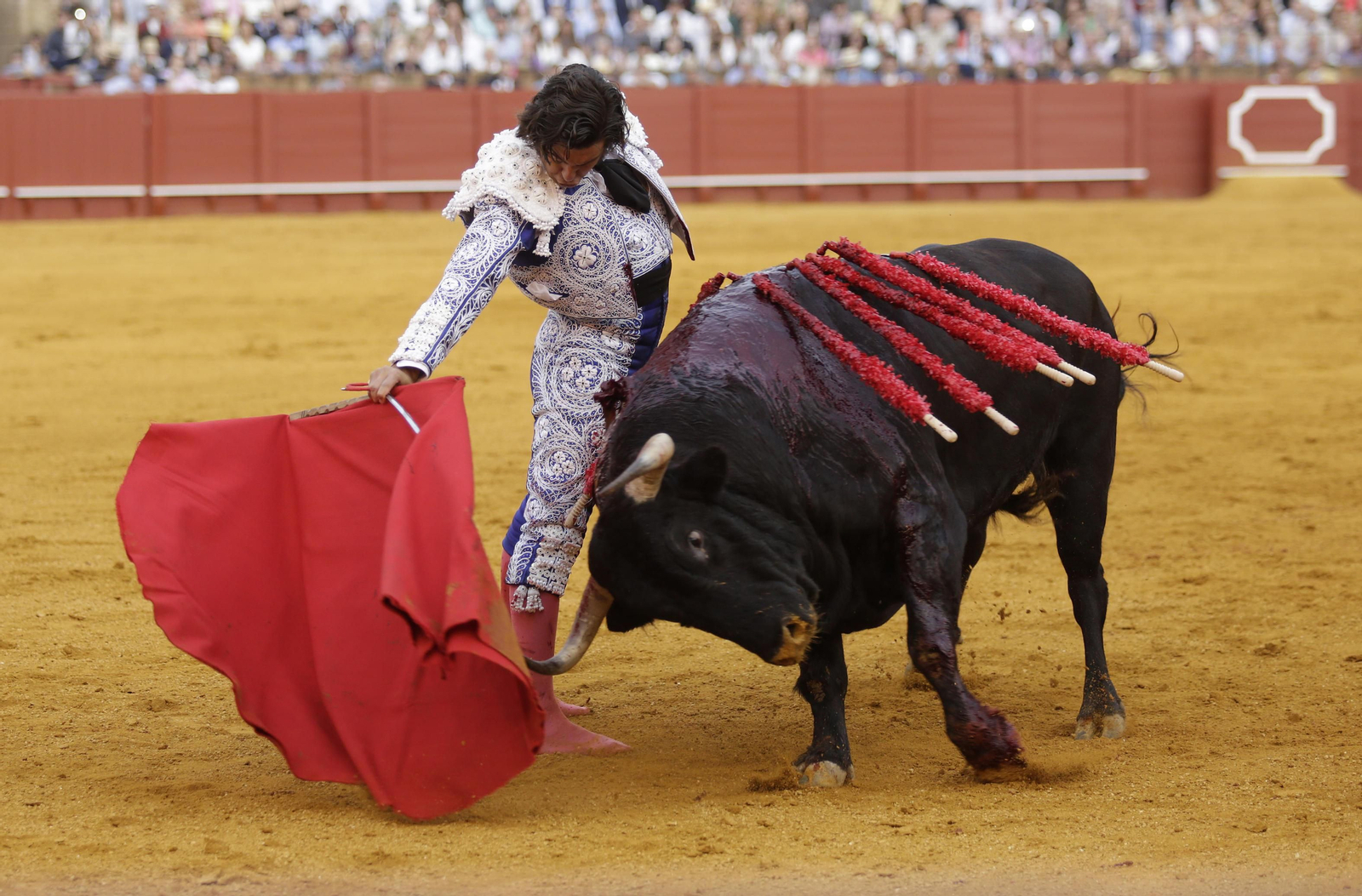 Las imágenes de la primera de abono de La Maestranza