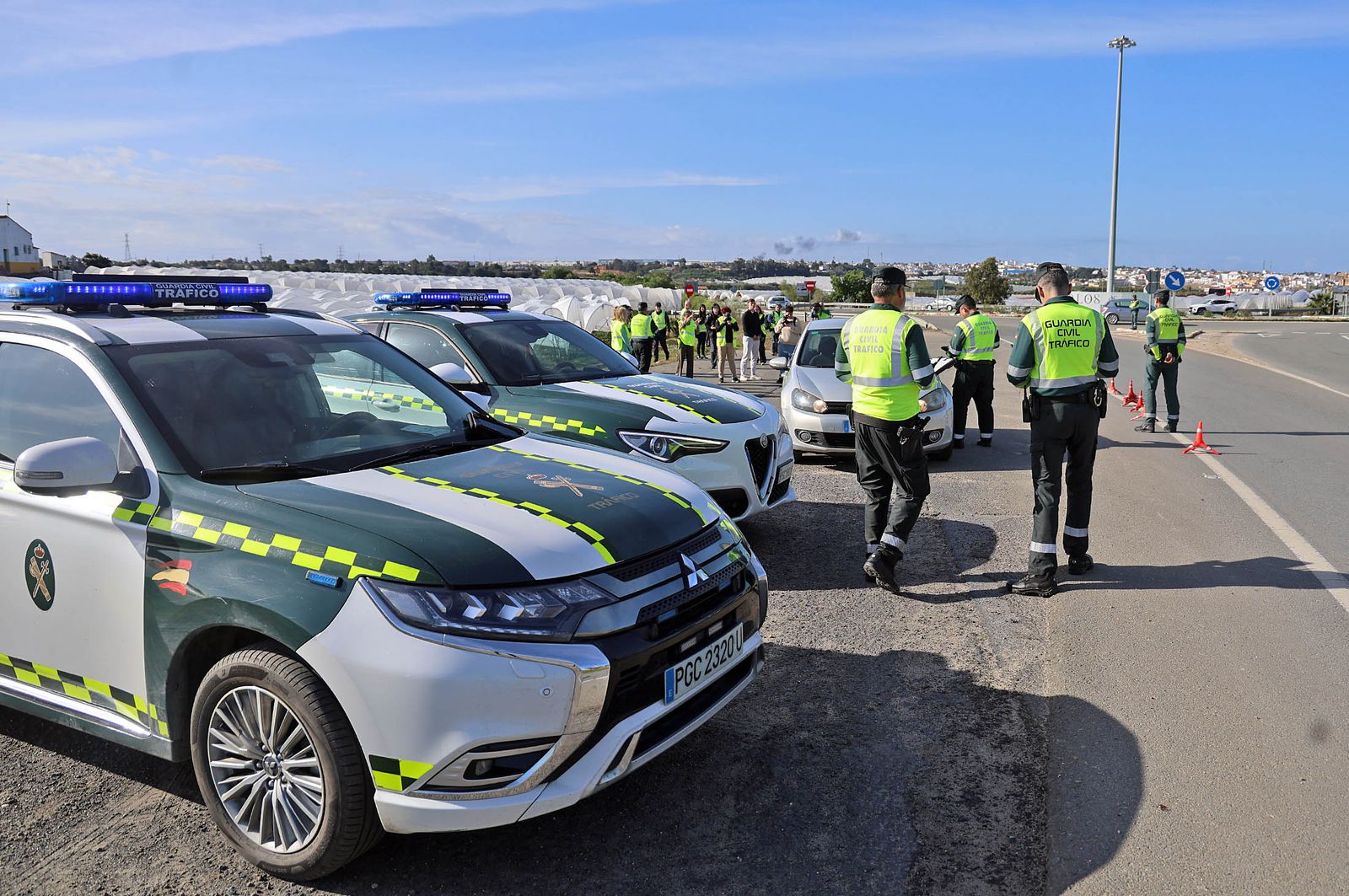 Imágenes de la Campaña de Control y Vigilancia diseñada por la DGT en Huelva