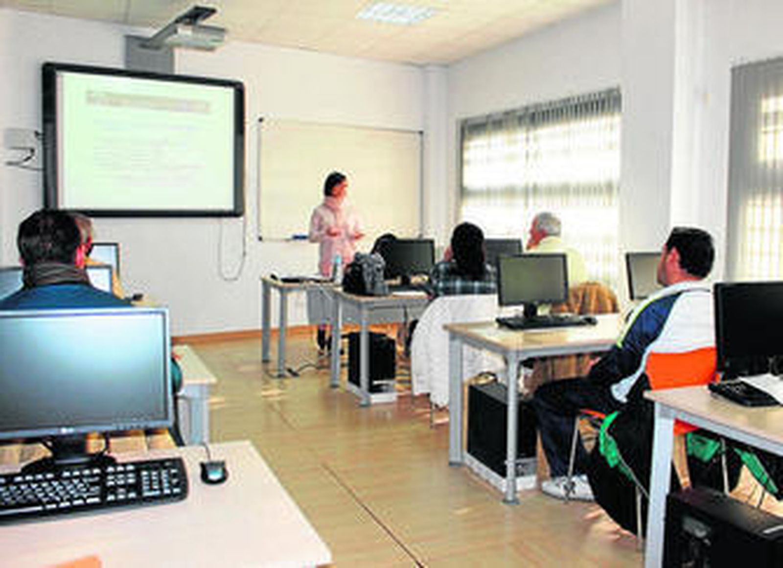 El programa de Andalucía Orienta incluye acciones formativas y de conocimiento del mercado laboral.