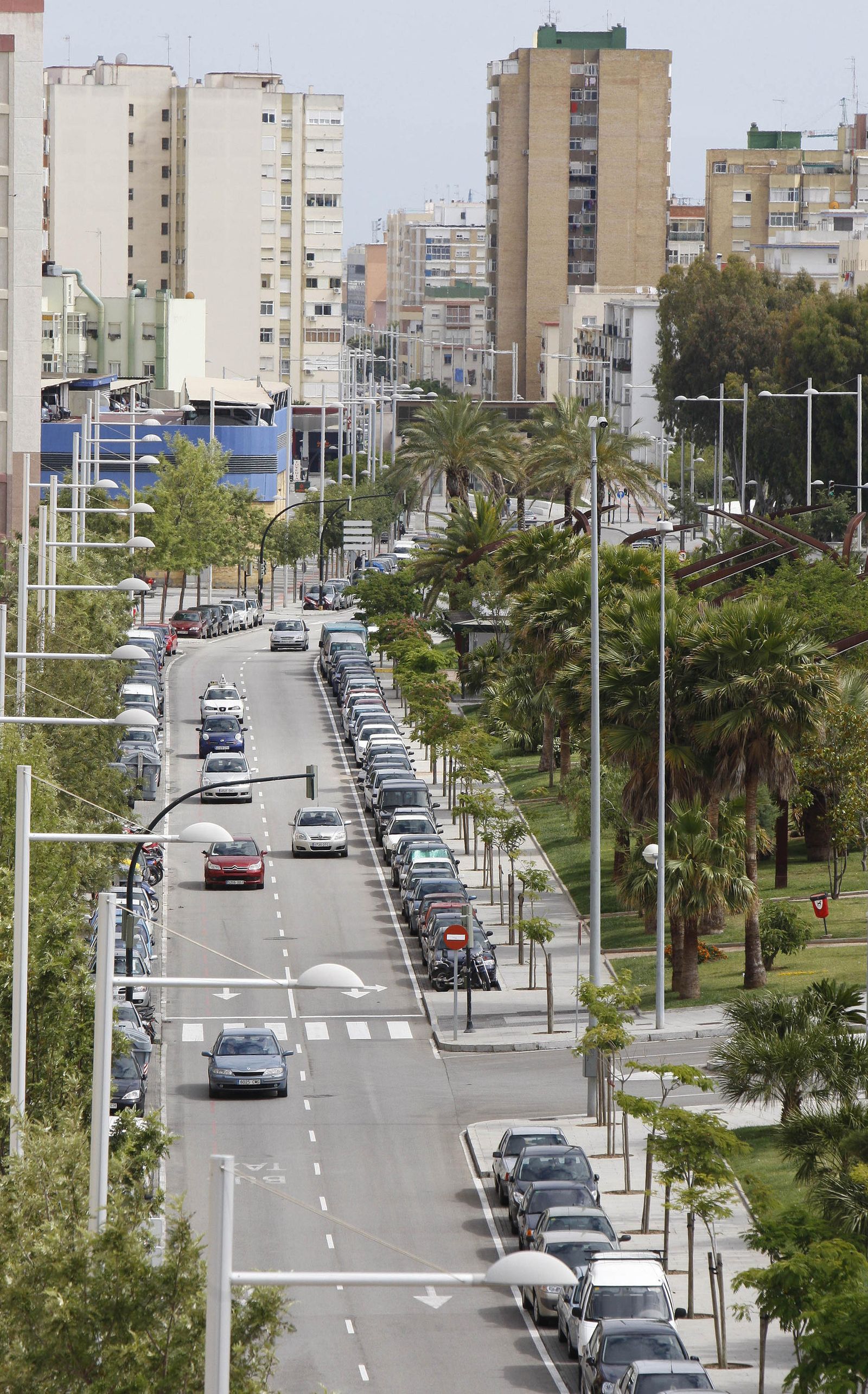 Los hechos se iniciaron en la Avenida Juan Carlos I, de madrugada.