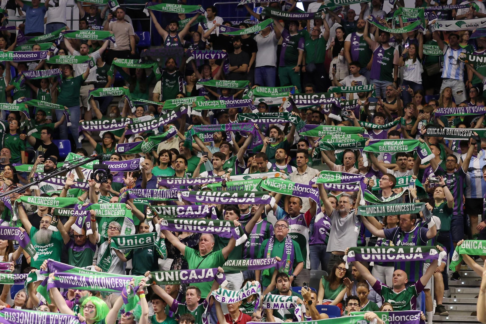 Búscate en el Carpena en el Unicaja-Barcelona del play off de la Liga Endesa