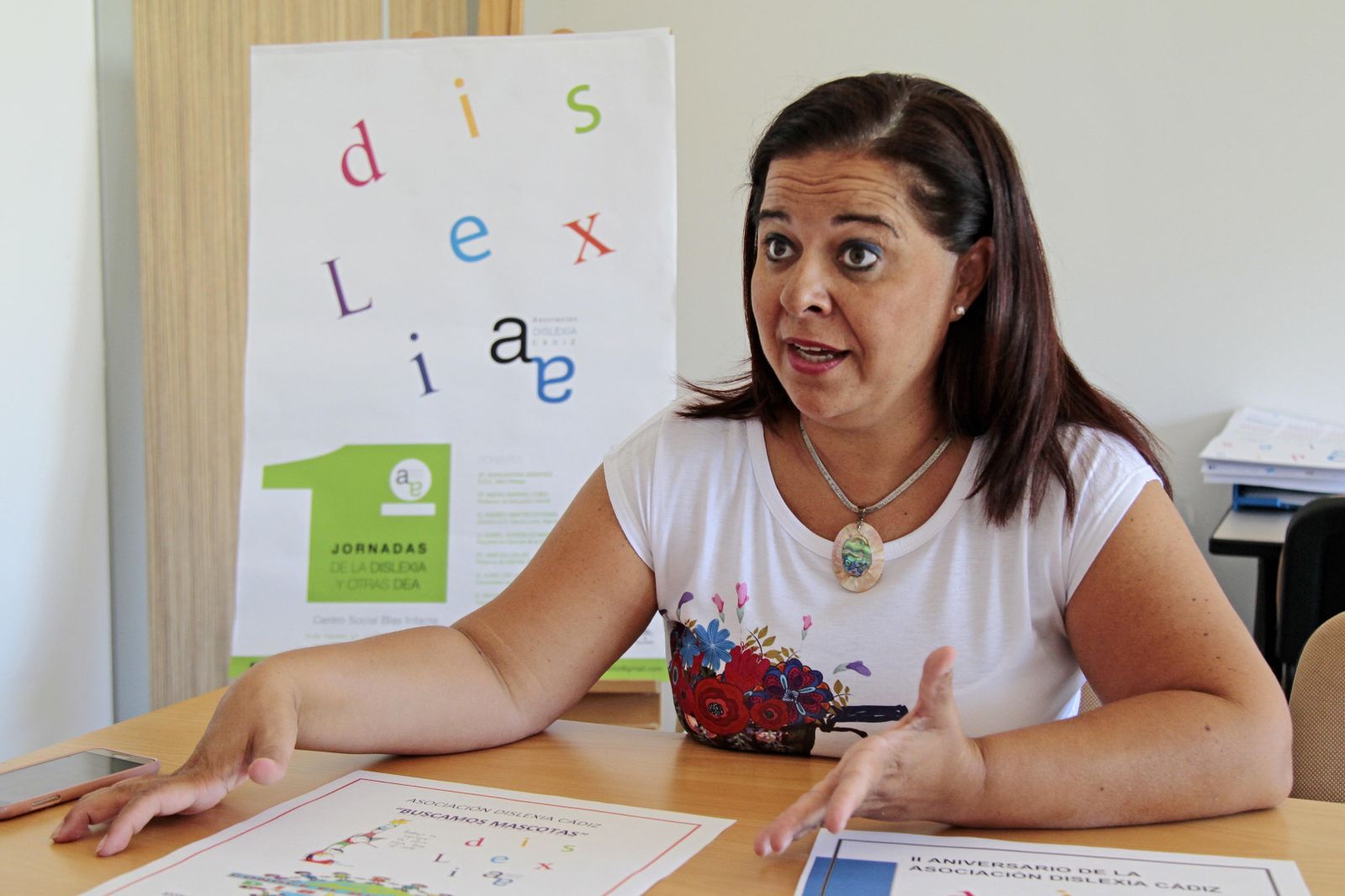 Lucía Alcántara, presidenta de Dislexia Cádiz, durante la entrevista.