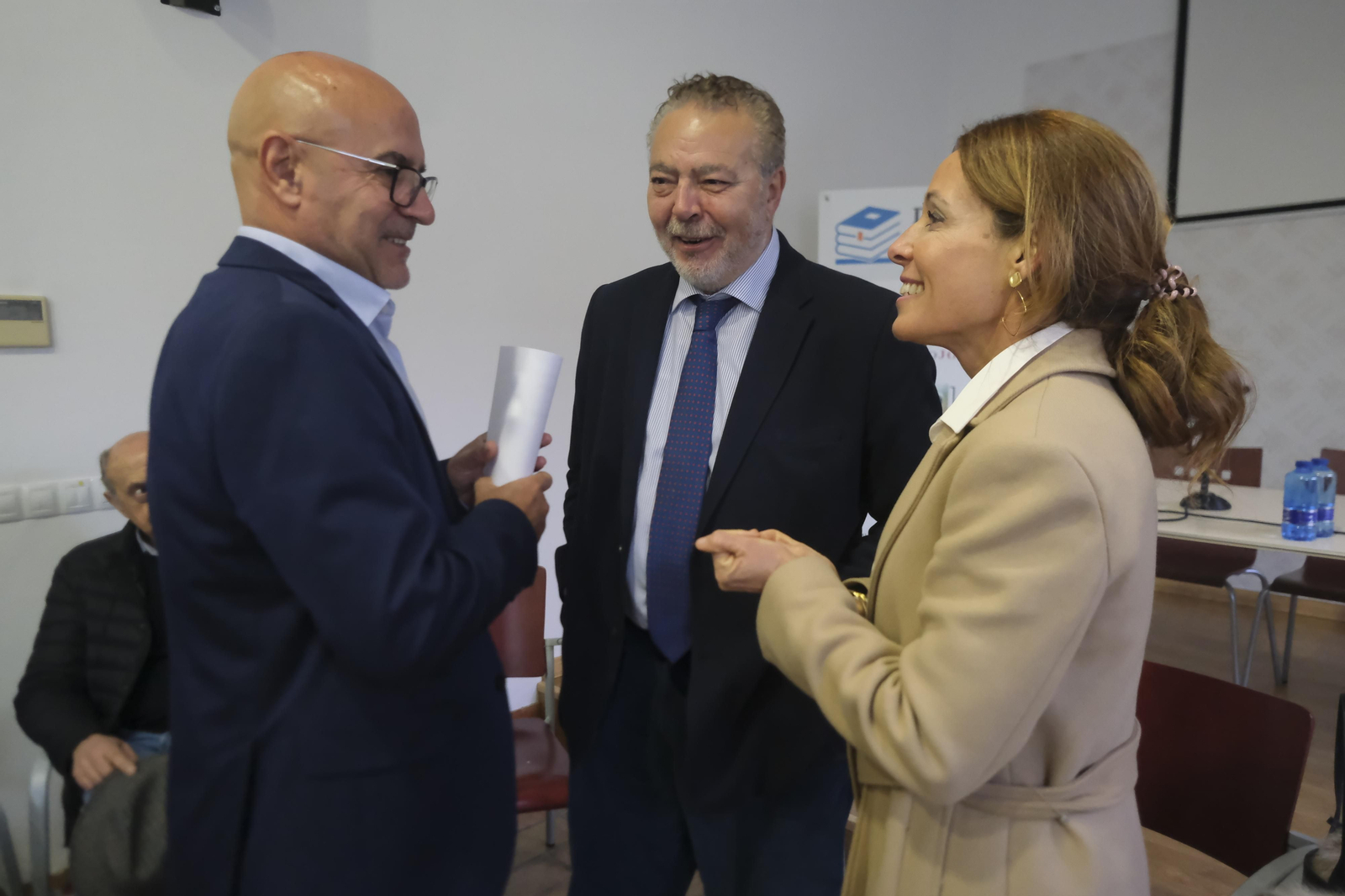 Las imágenes de la presentación de la obra ‘Historias de mujeres casadas’ de Cristina Campos en Córdoba